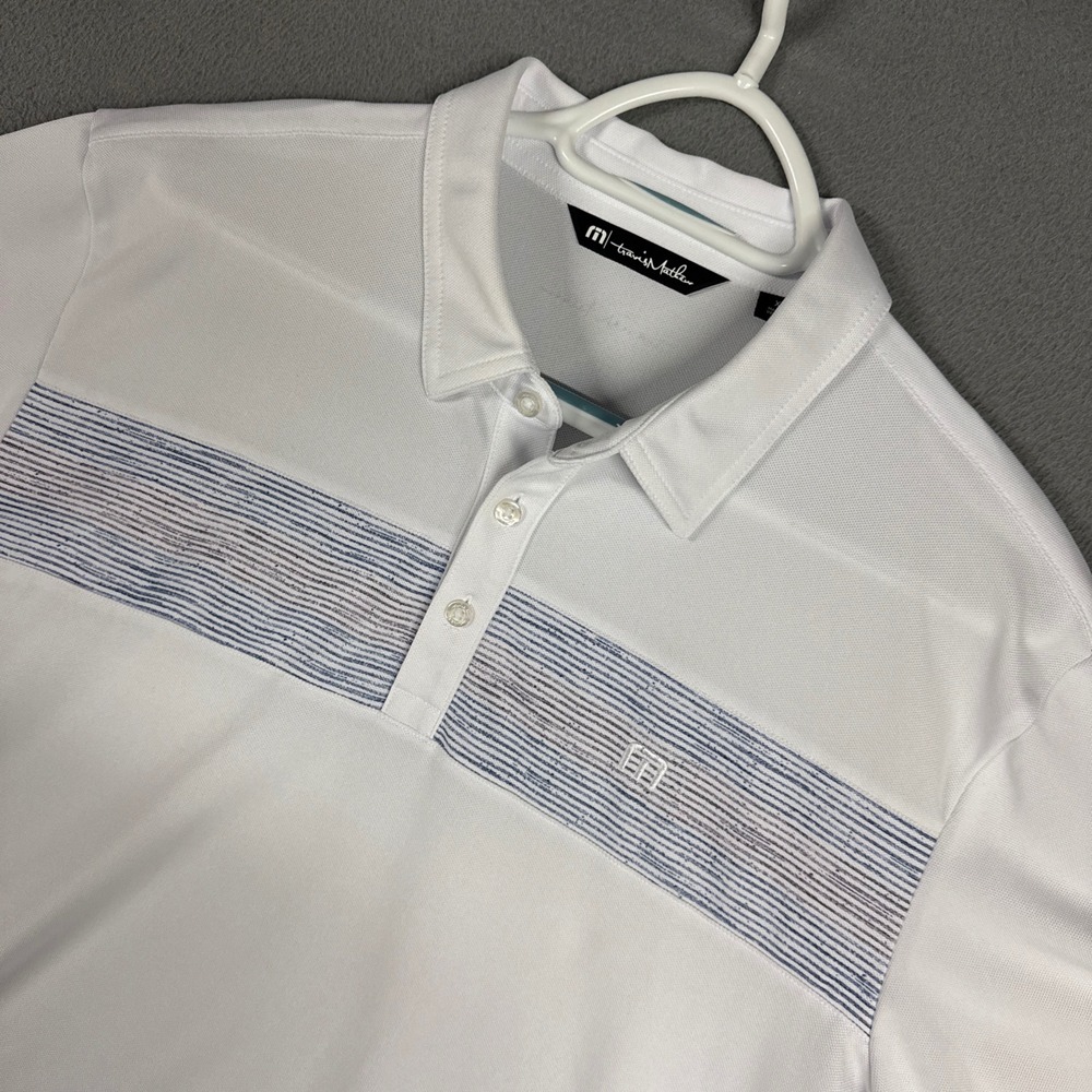 Travis Mathew Polo Shirt Mens XL White Golf Striped Chest Stretch Performance